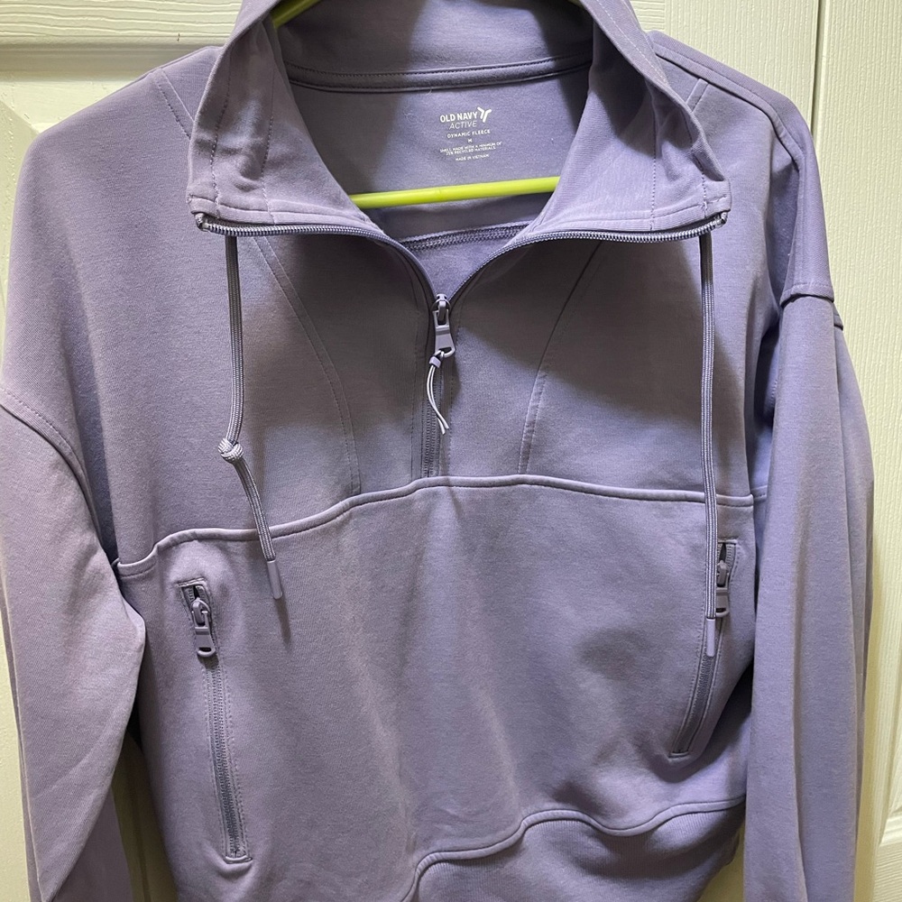 Old Navy ladies fleece pullover- Sz medium